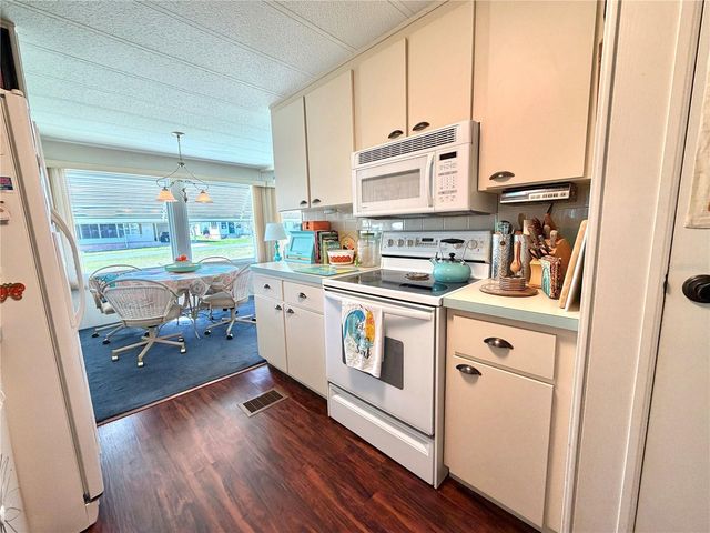 408 PALO VERDE DRIVE, Leesburg, FL 34748