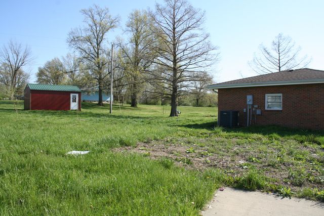 6003 E ST CHARLES RD, Columbia, MO 65202