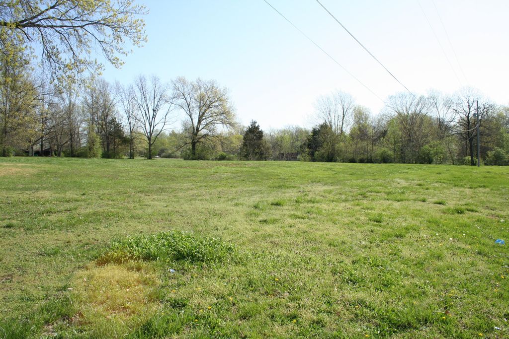 6003 E ST CHARLES RD, Columbia, MO 65202