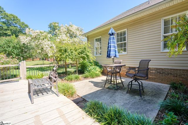 309 Swamp Fox Road, Spartanburg, SC 29306