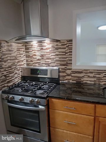 2217 HOUSTON ST, Suitland, MD 20746