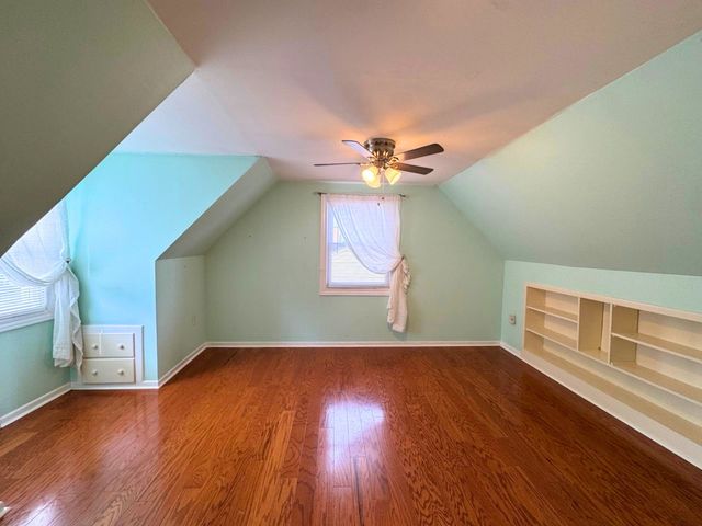 817 S Spring Road, Elmhurst, IL 60126