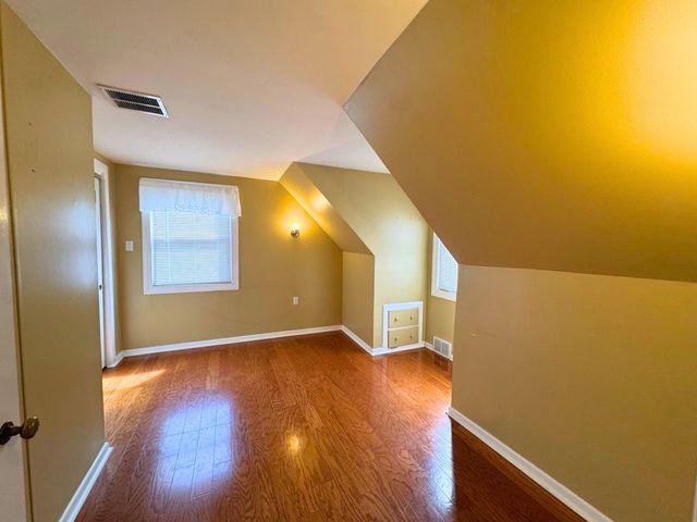 817 S Spring Road, Elmhurst, IL 60126