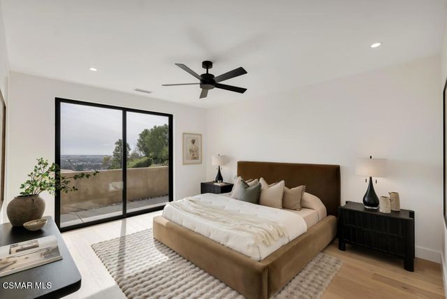 679 Adirondack Avenue, Ventura, CA 93003