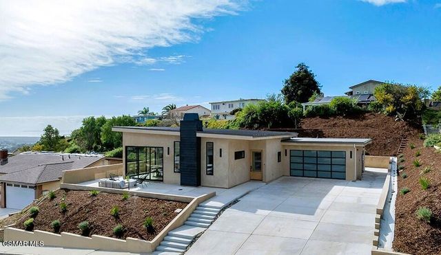 679 Adirondack Avenue, Ventura, CA 93003