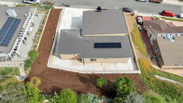 679 Adirondack Avenue, Ventura, CA 93003