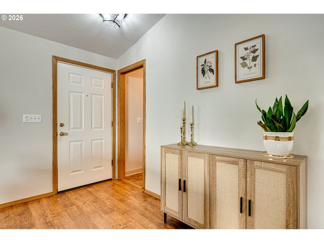 2122 Ne 79TH Ave, Vancouver, WA 98664