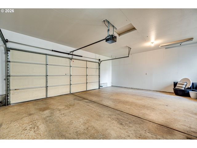 2122 Ne 79TH Ave, Vancouver, WA 98664