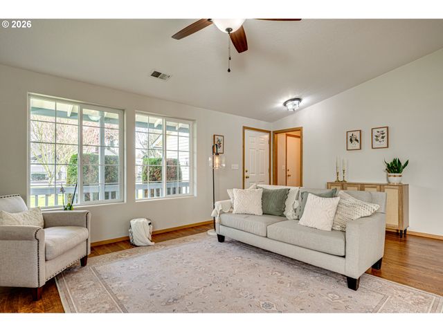 2122 Ne 79TH Ave, Vancouver, WA 98664