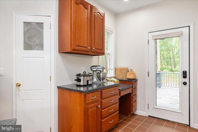 361 NORTH SHORE RD, Pasadena, MD 21122