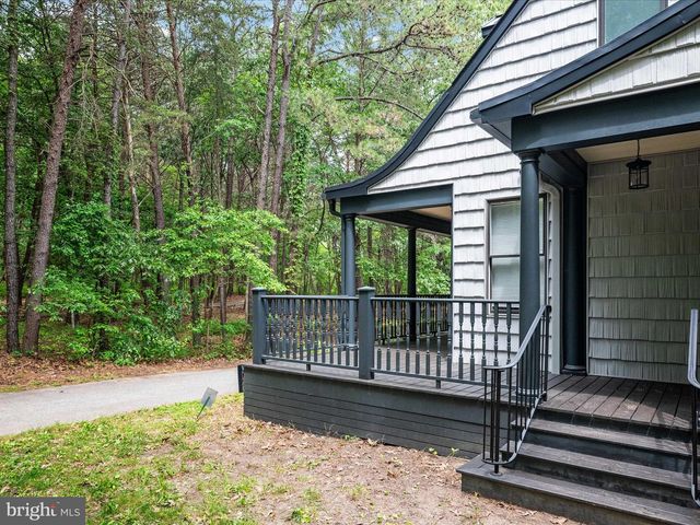 361 NORTH SHORE RD, Pasadena, MD 21122