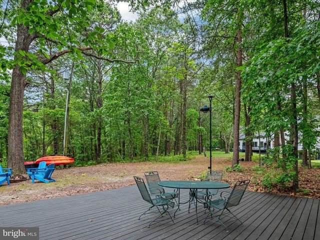 361 NORTH SHORE RD, Pasadena, MD 21122