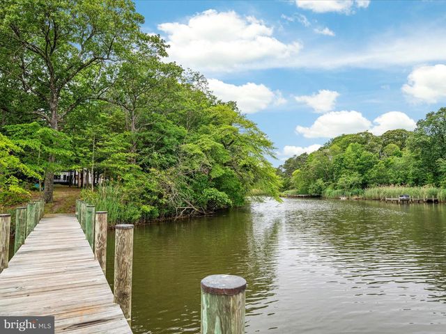 361 NORTH SHORE RD, Pasadena, MD 21122