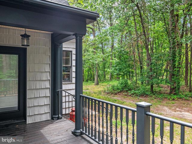 361 NORTH SHORE RD, Pasadena, MD 21122