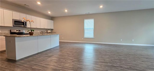 4806 Waxwing Street, Hoschton, GA 30548