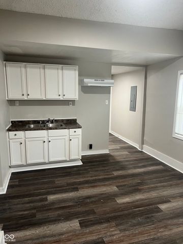 40 N Lasalle Street, Indianapolis, IN 46201