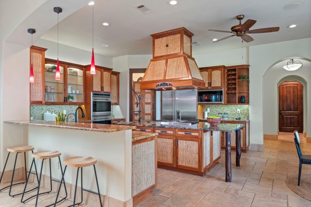 101 Spears Ranch RD, Jarrell, TX 76537