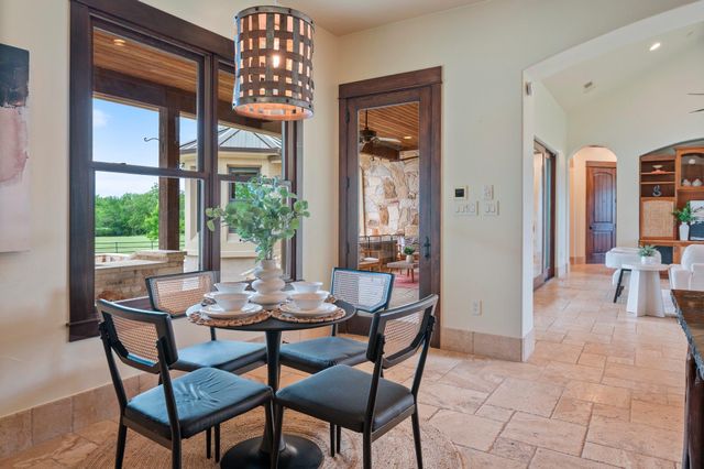 101 Spears Ranch RD, Jarrell, TX 76537