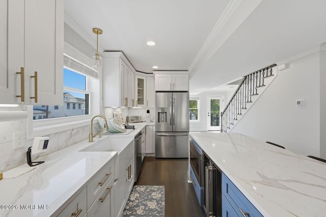 2 Brainard Avenue, Port Monmouth, NJ 07758