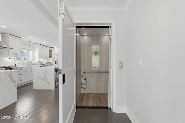2 Brainard Avenue, Port Monmouth, NJ 07758