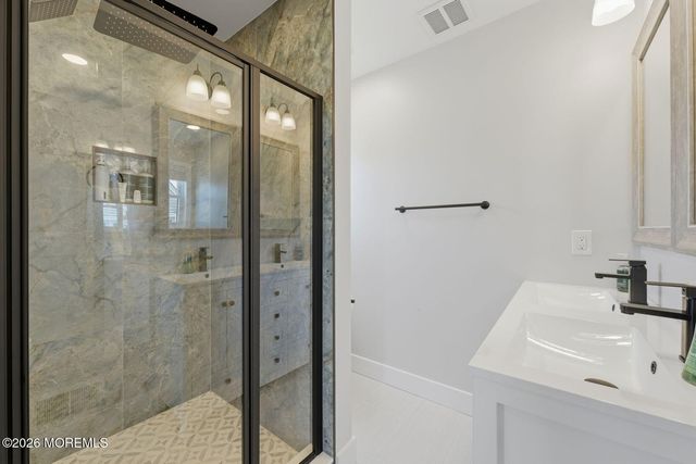 2 Brainard Avenue, Port Monmouth, NJ 07758