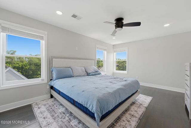2 Brainard Avenue, Port Monmouth, NJ 07758