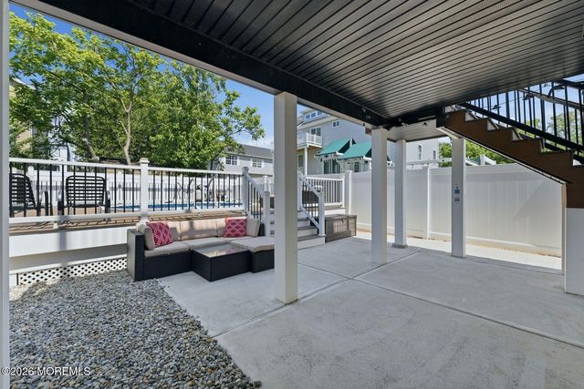 2 Brainard Avenue, Port Monmouth, NJ 07758