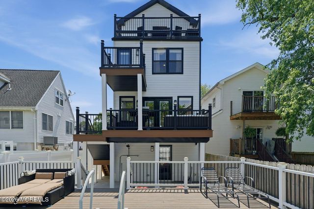 2 Brainard Avenue, Port Monmouth, NJ 07758