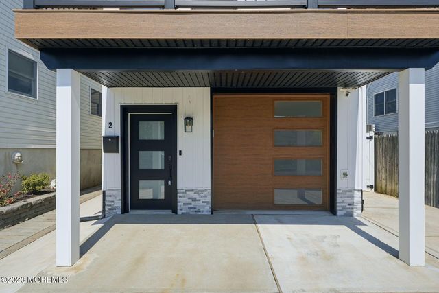 2 Brainard Avenue, Port Monmouth, NJ 07758