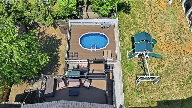 2 Brainard Avenue, Port Monmouth, NJ 07758