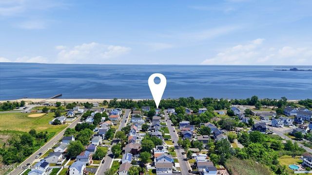 2 Brainard Avenue, Port Monmouth, NJ 07758