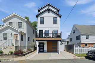 2 Brainard Avenue, Port Monmouth, NJ 07758