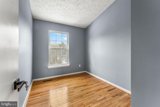 7711 CORNERSTONE, Baltimore, MD 21244