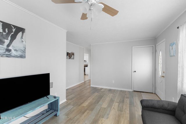 100 Carroll Circle, Rogersville, TN 37857