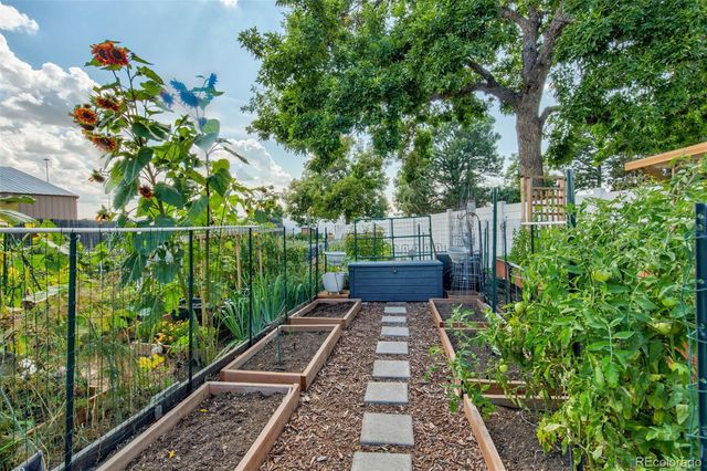 13606 E Bates Avenue 203, Aurora, CO 80014