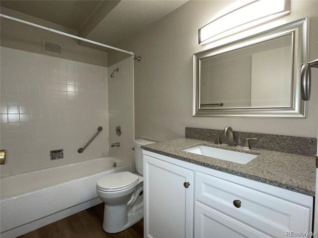 13606 E Bates Avenue 203, Aurora, CO 80014