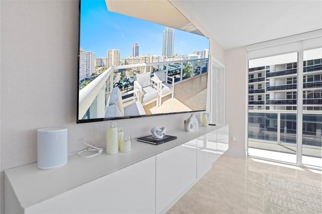 1830 S Ocean Drive 1006, Hallandale Beach, FL 33009