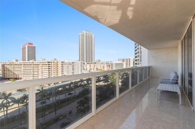 1830 S Ocean Drive 1006, Hallandale Beach, FL 33009