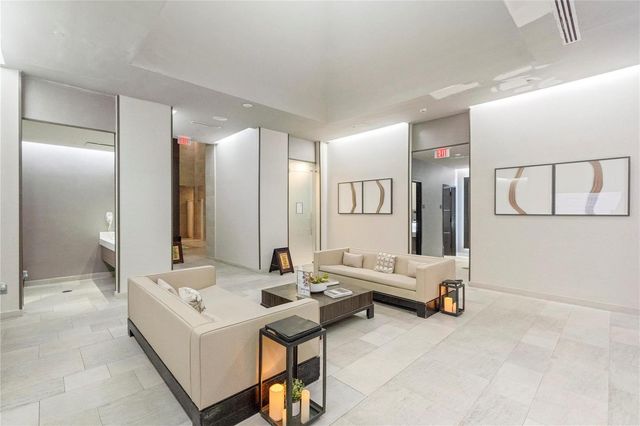 1830 S Ocean Drive 1006, Hallandale Beach, FL 33009