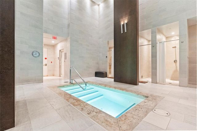 1830 S Ocean Drive 1006, Hallandale Beach, FL 33009