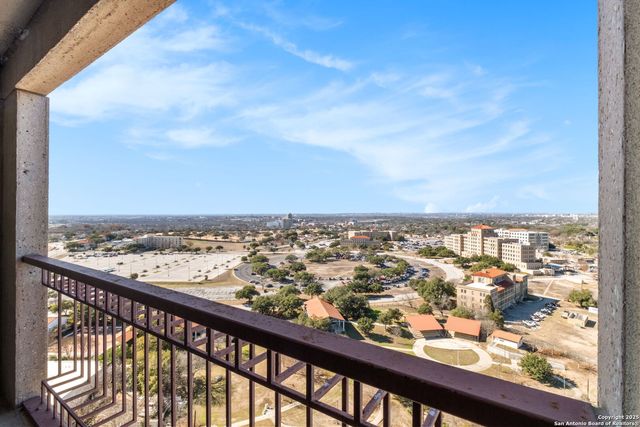 1 Towers Park Ln Apt 2107, San Antonio, TX 78209