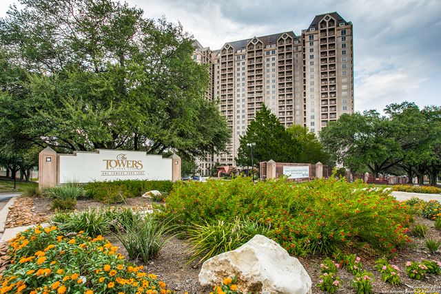 1 Towers Park Ln Apt 2107, San Antonio, TX 78209
