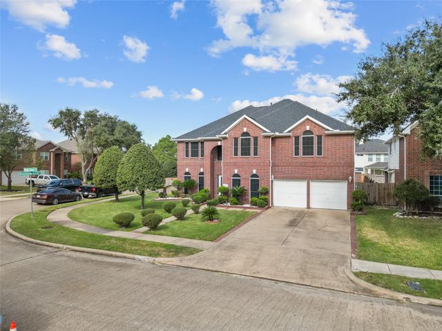 11319 Windy Dawn Drive, Pearland, TX 77584