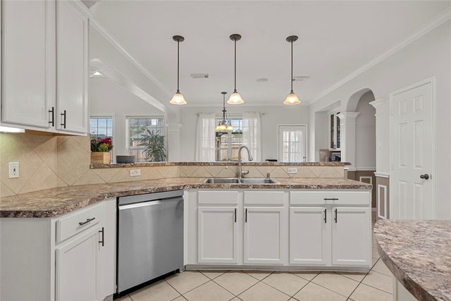 11319 Windy Dawn Drive, Pearland, TX 77584