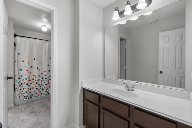 11319 Windy Dawn Drive, Pearland, TX 77584
