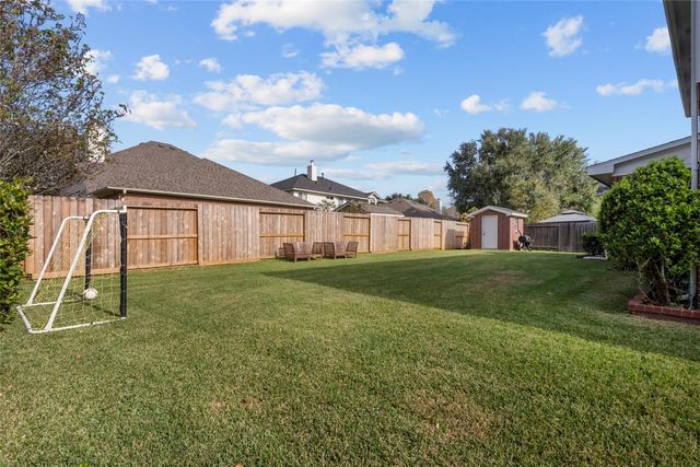 11319 Windy Dawn Drive, Pearland, TX 77584