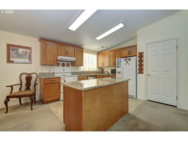 16500 Se 1ST St 46, Vancouver, WA 98684