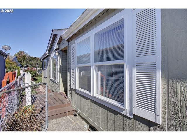 16500 Se 1ST St 46, Vancouver, WA 98684