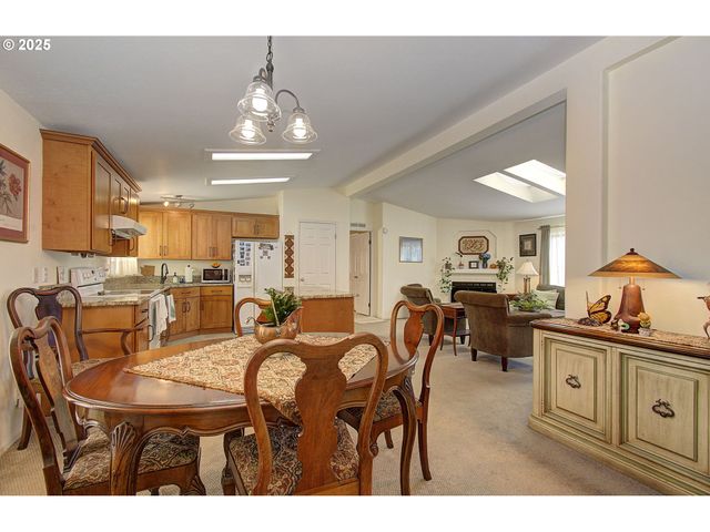 16500 Se 1ST St 46, Vancouver, WA 98684