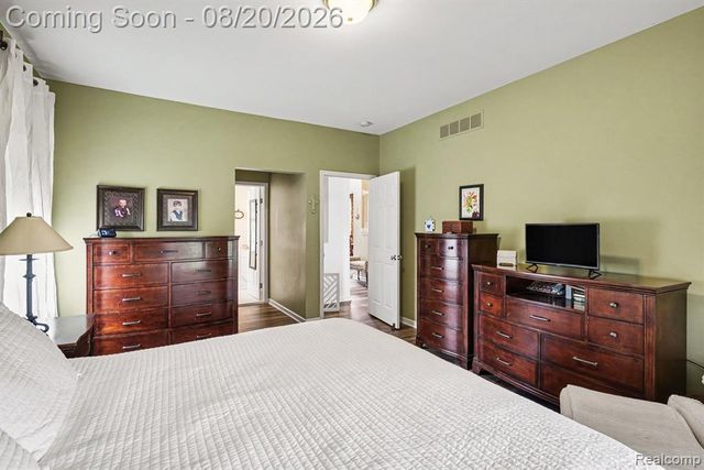 1188 Bellwood Court, Oxford, MI 48371